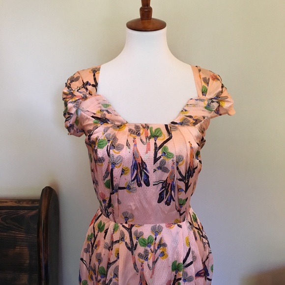 🎉 United Bamboo Silk Pleated Floral Dress - Picture 5 of 6